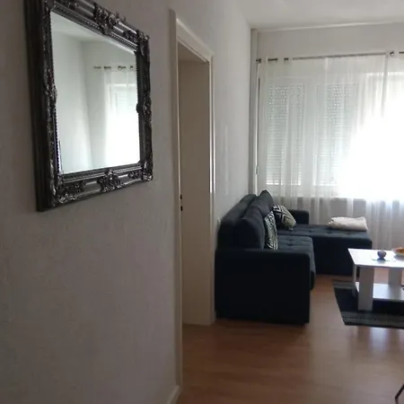 Stan U Strogom Centru *